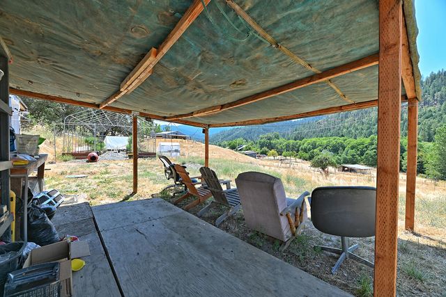6195 Thompson Creek Road, Applegate, OR 97530
