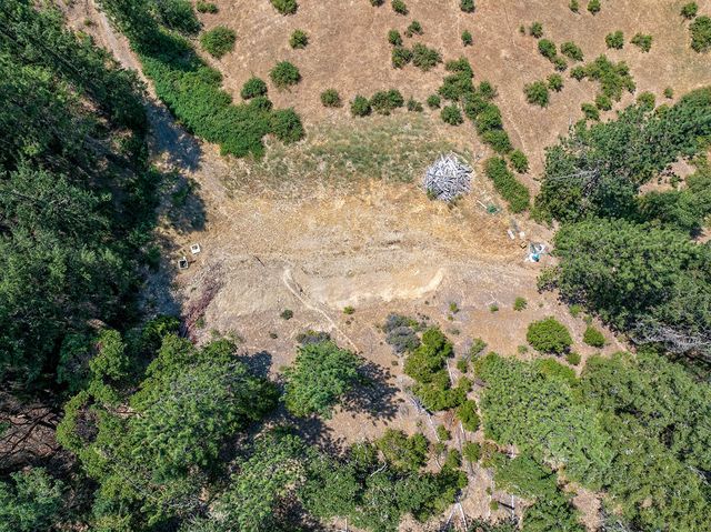 6195 Thompson Creek Road, Applegate, OR 97530