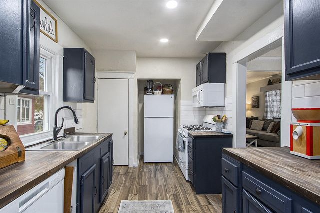 1312 Wells Place, Kalamazoo, MI 49001