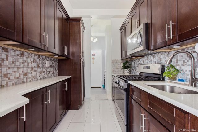 245 Rumsey Road 2S, Yonkers, NY 10701