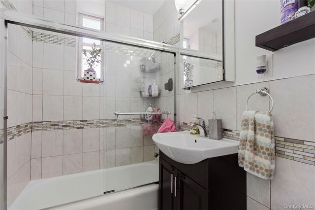 245 Rumsey Road 2S, Yonkers, NY 10701