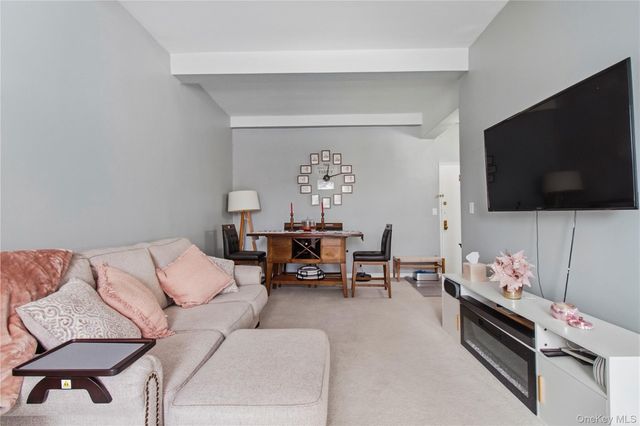 245 Rumsey Road 2S, Yonkers, NY 10701