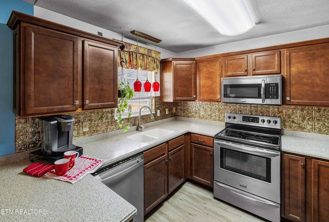 912 Muirfield Drive, Maryville, TN 37801