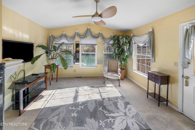 912 Muirfield Drive, Maryville, TN 37801