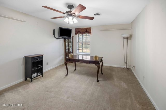 912 Muirfield Drive, Maryville, TN 37801