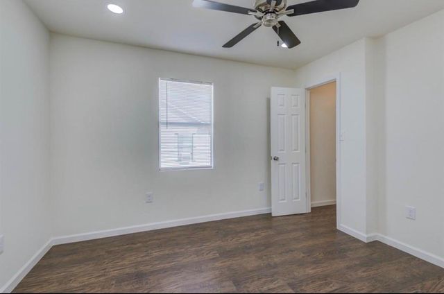 804 Carnegie Street, Baytown, TX 77520