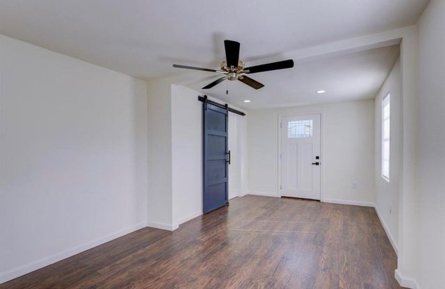 804 Carnegie Street, Baytown, TX 77520
