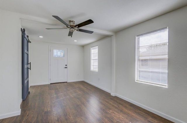 804 Carnegie Street, Baytown, TX 77520