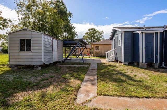 804 Carnegie Street, Baytown, TX 77520