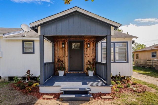 804 Carnegie Street, Baytown, TX 77520