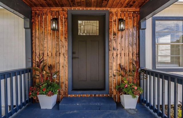 804 Carnegie Street, Baytown, TX 77520
