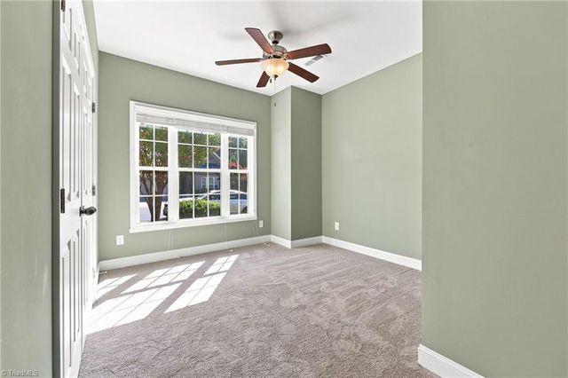 241 Collingswood Drive, Winston-salem, NC 27127