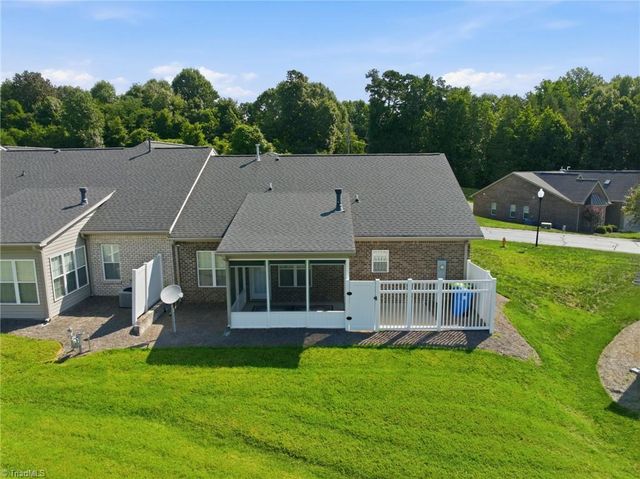 241 Collingswood Drive, Winston-salem, NC 27127