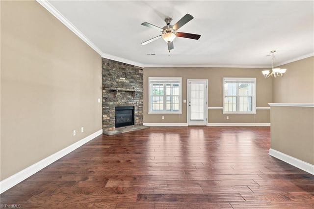 241 Collingswood Drive, Winston-salem, NC 27127