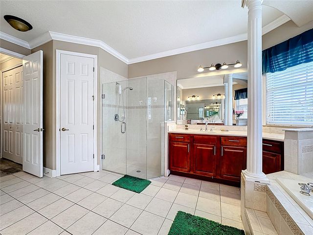 3719 EAGLE ISLE CIRCLE, Kissimmee, FL 34746