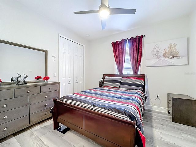 3719 EAGLE ISLE CIRCLE, Kissimmee, FL 34746