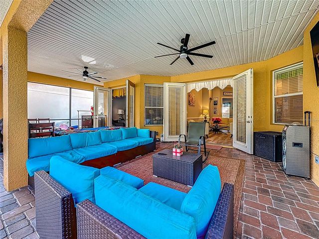 3719 EAGLE ISLE CIRCLE, Kissimmee, FL 34746