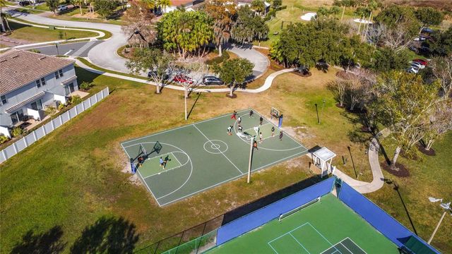 3719 EAGLE ISLE CIRCLE, Kissimmee, FL 34746