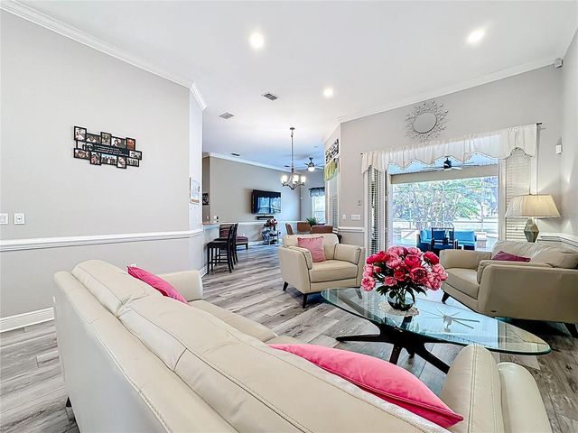 3719 EAGLE ISLE CIRCLE, Kissimmee, FL 34746