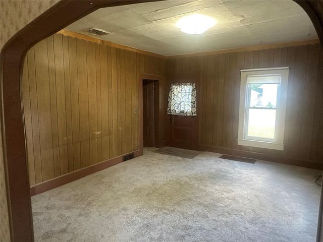 301 Cliff Street, Chippewa Falls, WI 54729