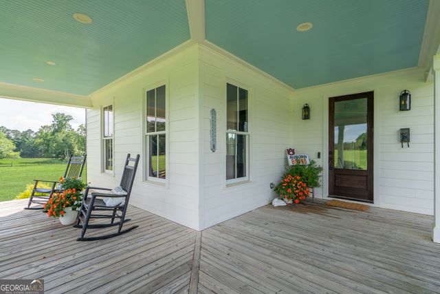 153 Social Circle Fairplay Road, Social Circle, GA 30025