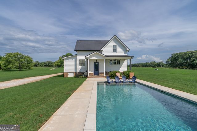 153 Social Circle Fairplay Road, Social Circle, GA 30025