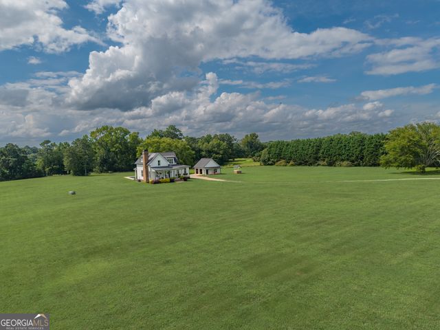 153 Social Circle Fairplay Road, Social Circle, GA 30025