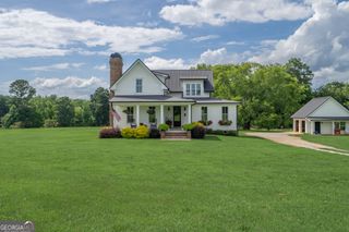 153 Social Circle Fairplay Road, Social Circle, GA 30025
