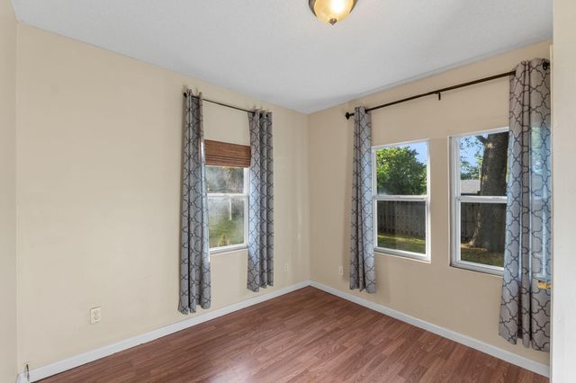 2603 N 16th Avenue, Pensacola, FL 32503