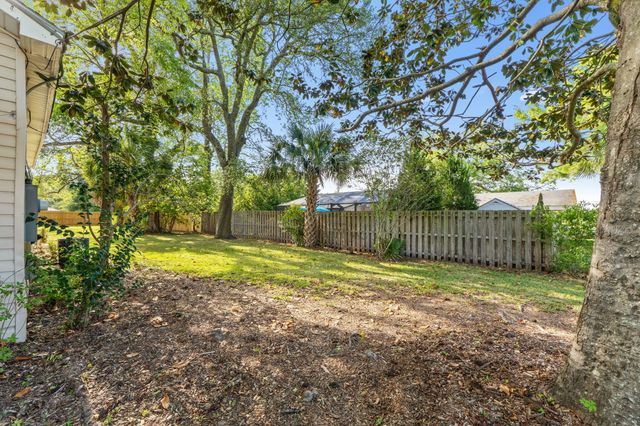 2603 N 16th Avenue, Pensacola, FL 32503