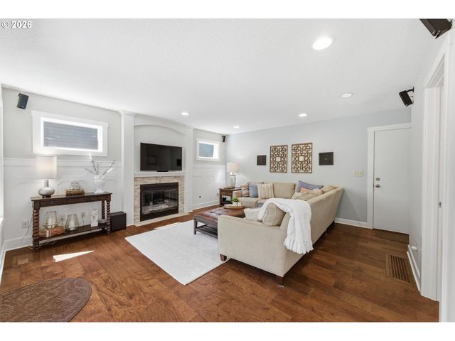 7726 Se 141ST Ave, Portland, OR 97236