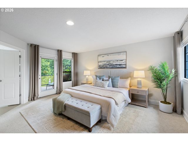7726 Se 141ST Ave, Portland, OR 97236