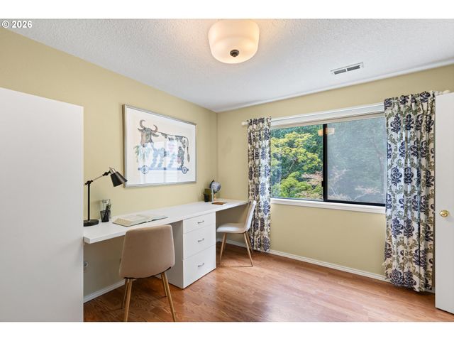7726 Se 141ST Ave, Portland, OR 97236