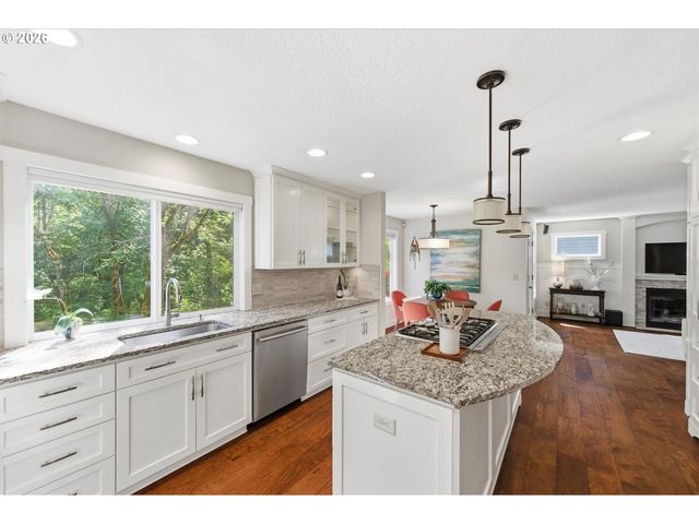 7726 Se 141ST Ave, Portland, OR 97236