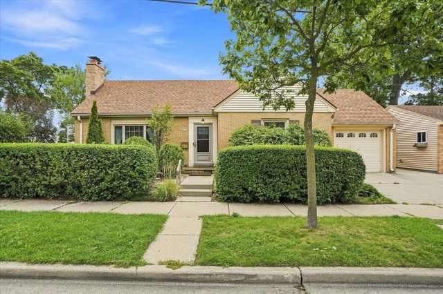 427 E Van Norman AVENUE, Milwaukee, WI 53207