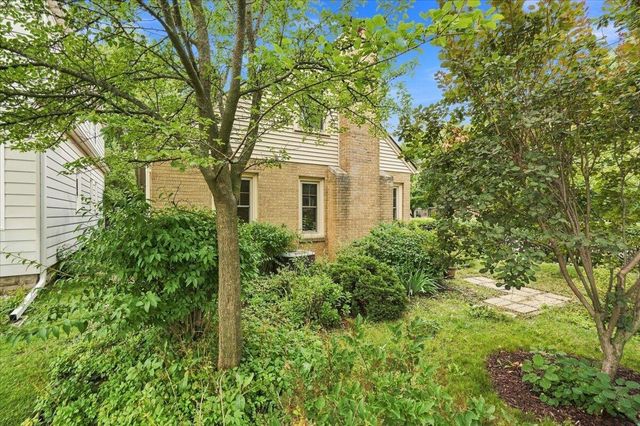 427 E Van Norman AVENUE, Milwaukee, WI 53207