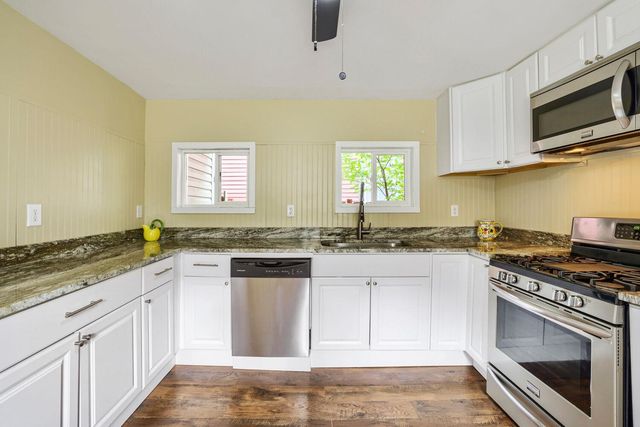 88 Leech Street, Saint Paul, MN 55102