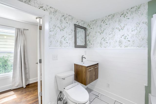 88 Leech Street, Saint Paul, MN 55102