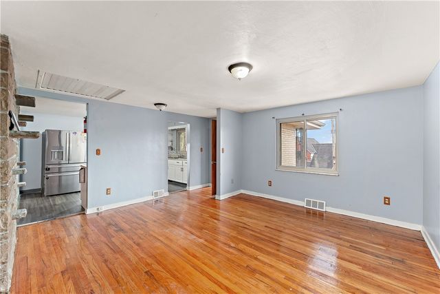 3011 Perrysville, Observatory Hill, PA 15214