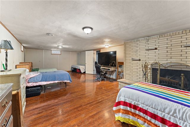 3011 Perrysville, Observatory Hill, PA 15214