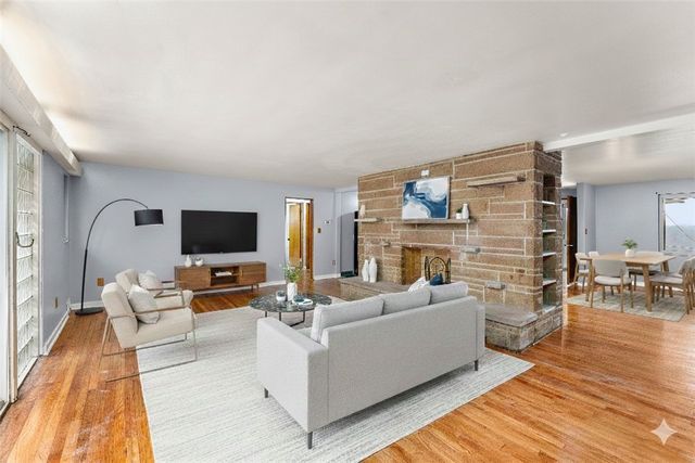 3011 Perrysville, Observatory Hill, PA 15214