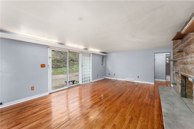 3011 Perrysville, Observatory Hill, PA 15214