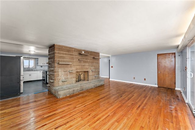 3011 Perrysville, Observatory Hill, PA 15214