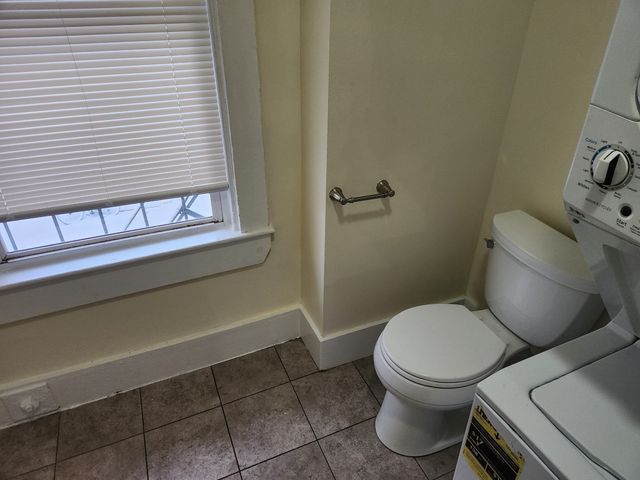 28 Centennial Place 2R, Framingham, MA 01701