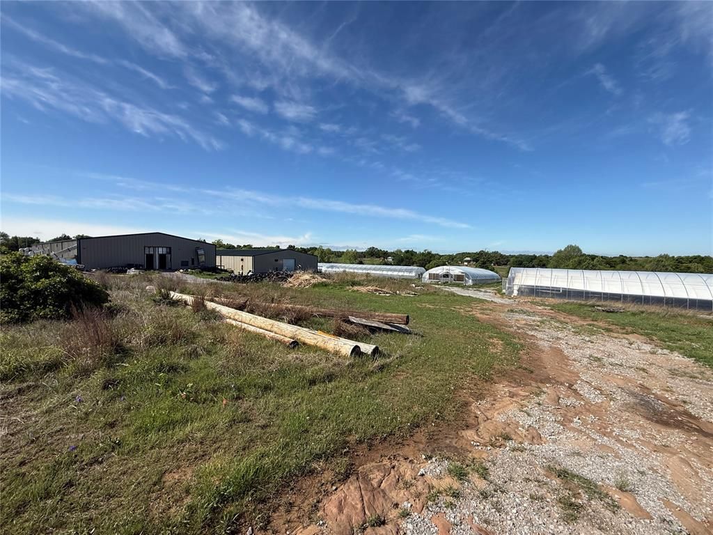 Image 16 of property listing at 51901 S 34900 Road, Pawnee, OK 74058