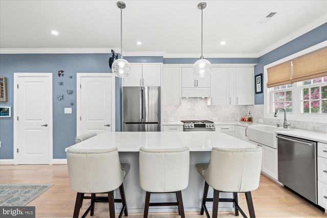 1809 OTIS ST NE, Washington, DC 20018