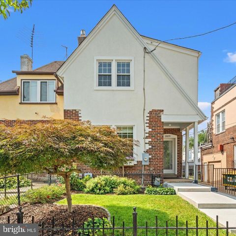 1809 OTIS ST NE, Washington, DC 20018