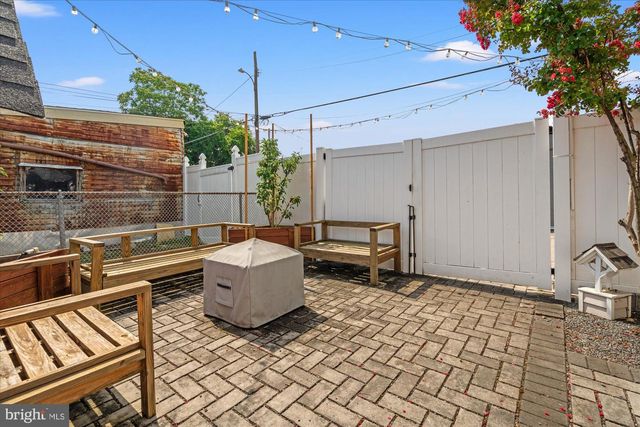 1809 OTIS ST NE, Washington, DC 20018