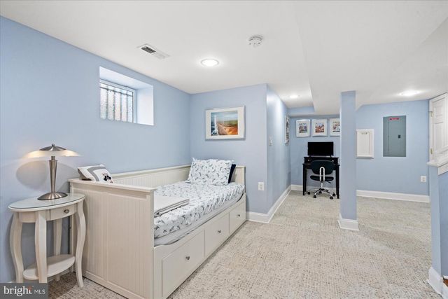 1809 OTIS ST NE, Washington, DC 20018