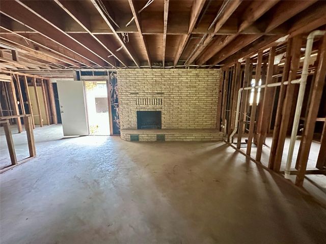 37402 Robin George Trail, Magnolia, TX 77354
